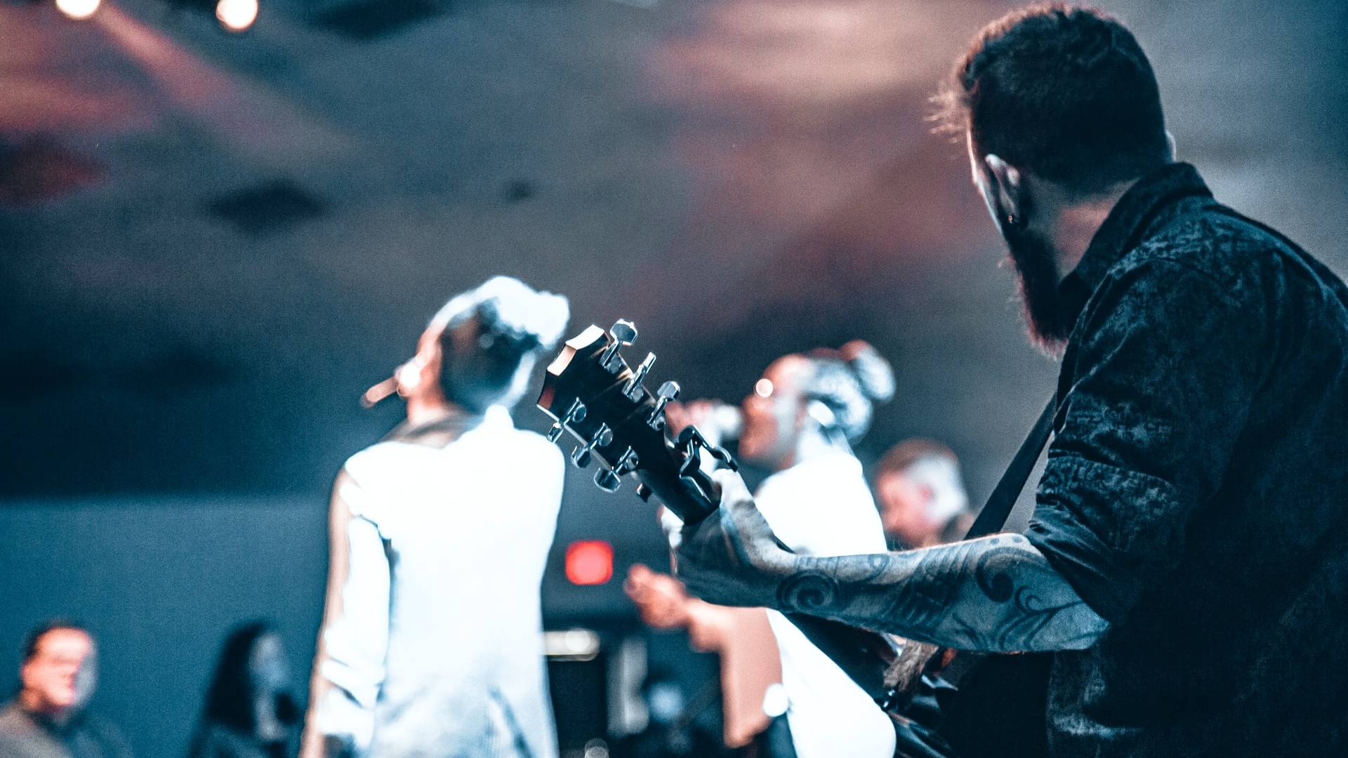 NEW MIX FROM DJ RAINFLOW!